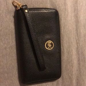 MK wristlet